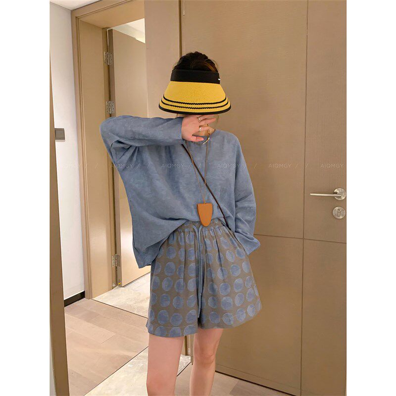 爱情魔鬼鱼 灰蓝色套装女2024夏季新款长袖冰麻T恤上衣短裤两件套