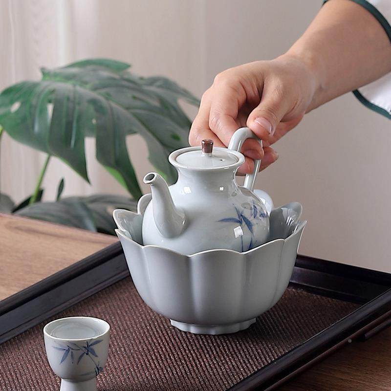 陶瓷中式仿古高档酒酒具套商装酒家温用白清酒烫酒高脚酒杯YQWJJJ