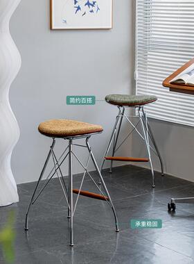 北欧轻奢风中古吧台椅极简家用休闲高脚凳岛台餐椅覆古洽谈椅吧凳