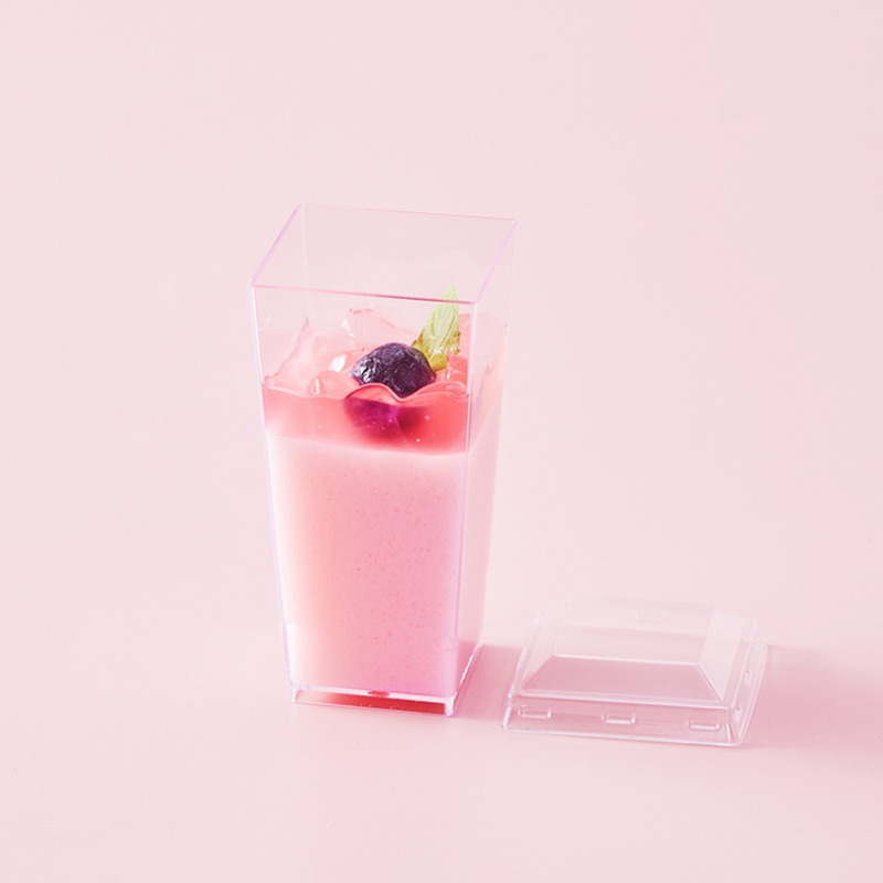 名誉方形透明塑料甜点杯带盖和勺子用于品尝派对甜点90ml