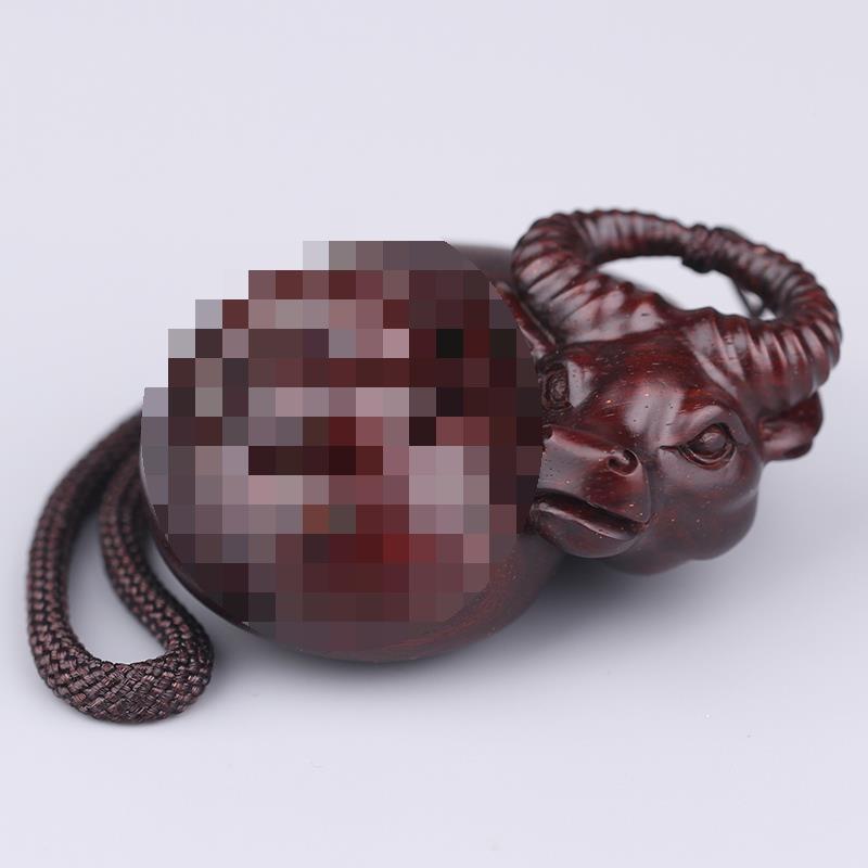旧印度小紫檀木扭转乾坤牛手把件IQU男士随身把玩物叶件手絮把玩