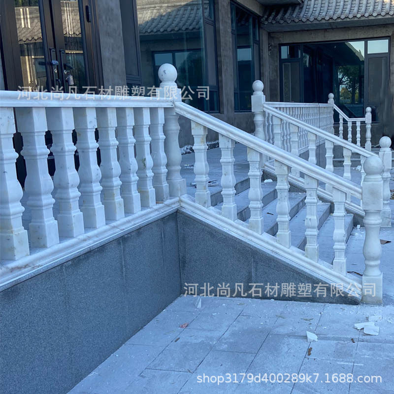 汉白玉大理石雕花瓶柱护栏