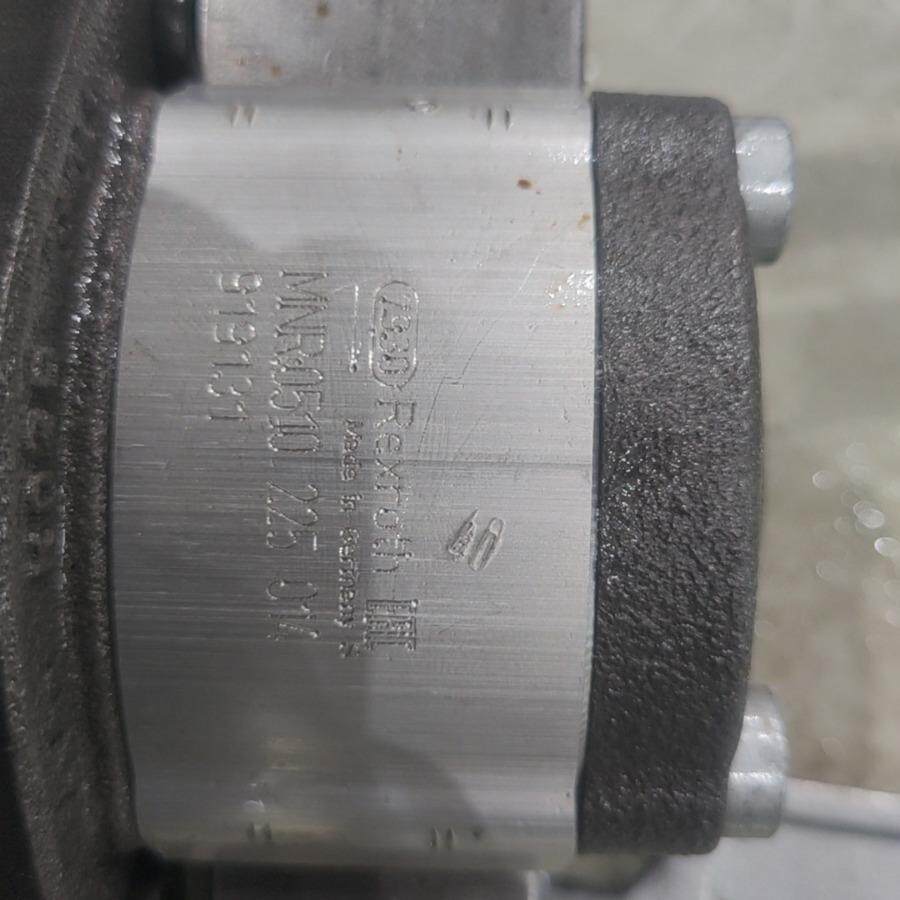 现货供应德国力士乐REXROTH齿轮泵0510225014AZPF-10-004RQR20MB