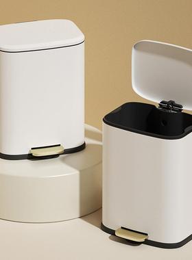 桶JOJO'SL.锈PD|垃圾家用简大气6L1约3L方便不钢脚T28踏式垃圾桶