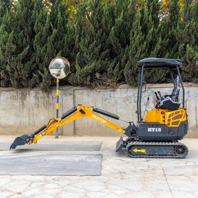 新1.8迷你挖机家用拆除破碎Excavator大吨棚挖QWZ掘土款开沟小挖