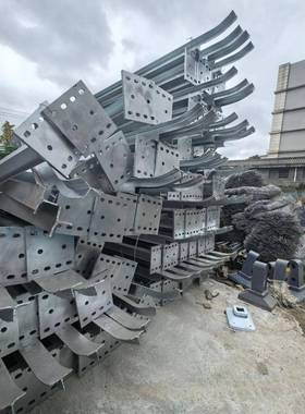 高速公路障铁路隔音屏路基桥梁声53003屏障亚力克声屏金百属叶孔