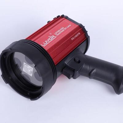 LUYOR-3104便携式LED紫外线探伤灯LUYOR-3104D电池供电
