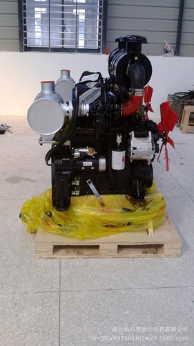 90hp/1800rpm康明斯水泵用柴油发动机总成4BTA3.9-P90