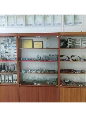 生产厂家直RTU销天行夹具配机械手夹具JD件-2015S单动动夹气子