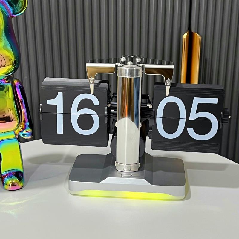 创意复古带页F118氛围灯翻钟桌面床头柜奢轻简约座钟小夜灯时款装