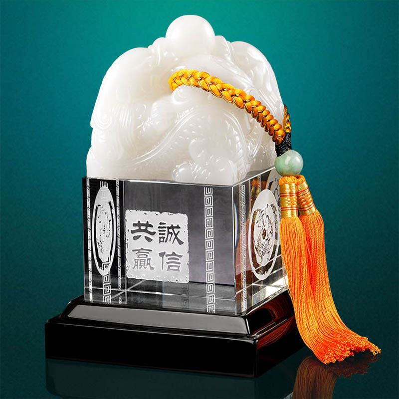 中式玉石龙纹流苏印章摆件礼品