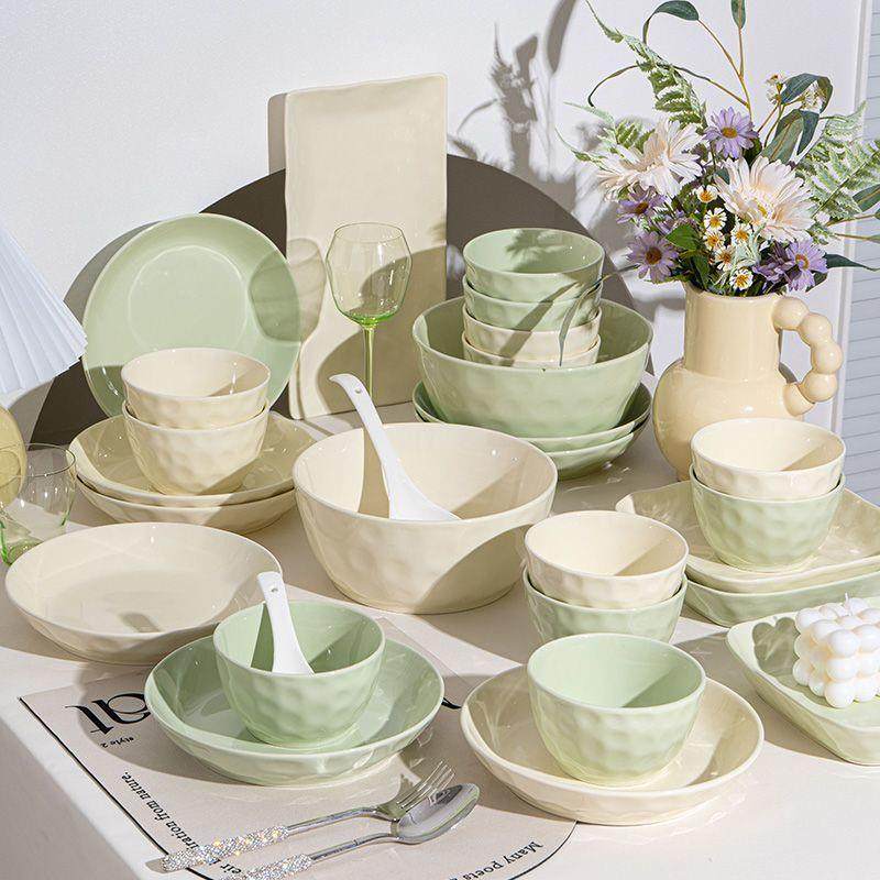 奶油风碗碗碟具套装家用轻奢碗盘VRS新款餐碗具高颜值碗筷盘子具