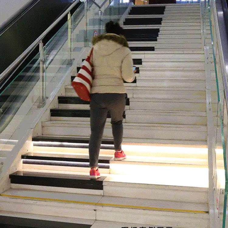 网GQLT-002红钢楼琴楼梯灯灯步脚踩七彩变色发光音乐发声互动台阶,家装灯饰光源,踏步灯/地脚灯,淘宝优惠券,粉丝福利购,淘宝优惠卷