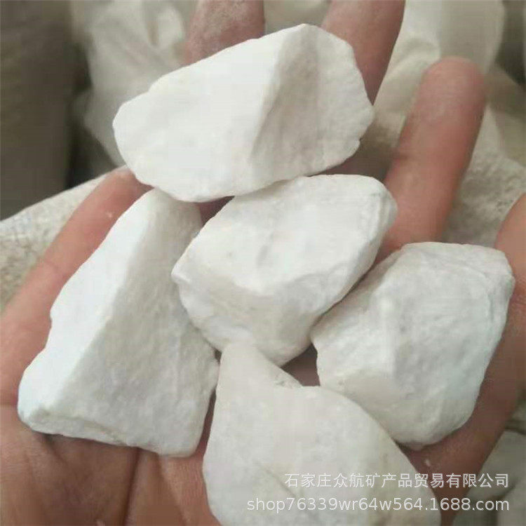 批发白色砾石园林景观装饰用白石子白色碎石水磨石地面用白色石子