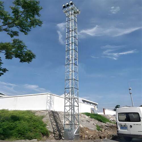 钢结构角钢照明塔升降式投光灯杆塔灯架固定投光照明灯塔