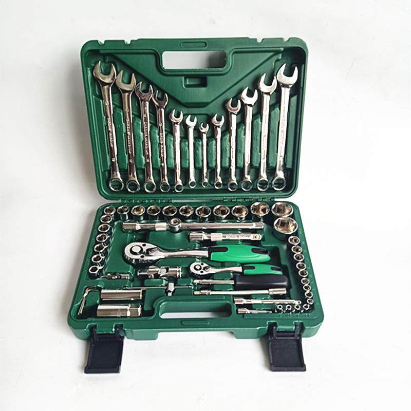 供应汽车维修工具61件套筒扳手两用扳手组合工具套筒机修组合