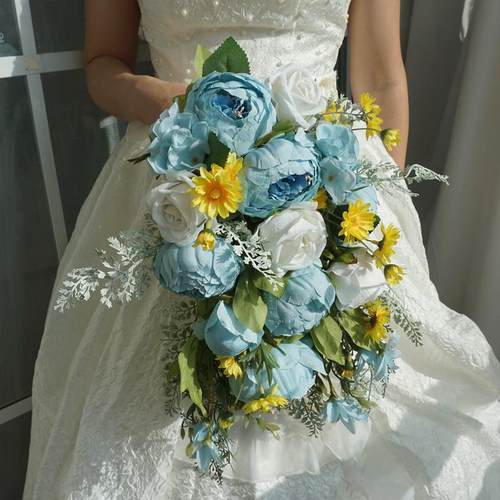高档仿真新娘手捧花假花西式瀑布水滴形绢花韩式直销