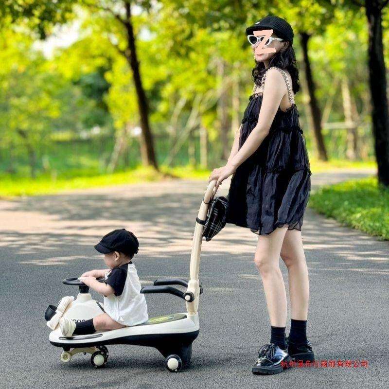 新款三合一儿童扭扭车可手推防侧翻童车1-6岁双人溜溜推杆摇摆车