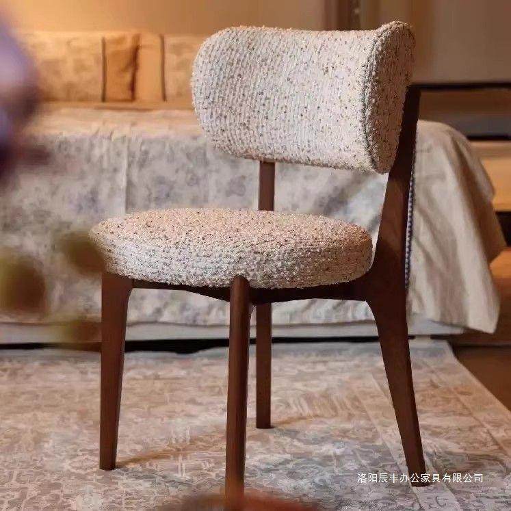 实木复古奶油风北欧轻奢餐椅家用椅子简约时尚餐厅现代客厅美甲凳,工业油品/胶粘/化学/实验室用品,其他实验室设备,淘宝优惠券,粉丝福利购,淘宝优惠卷