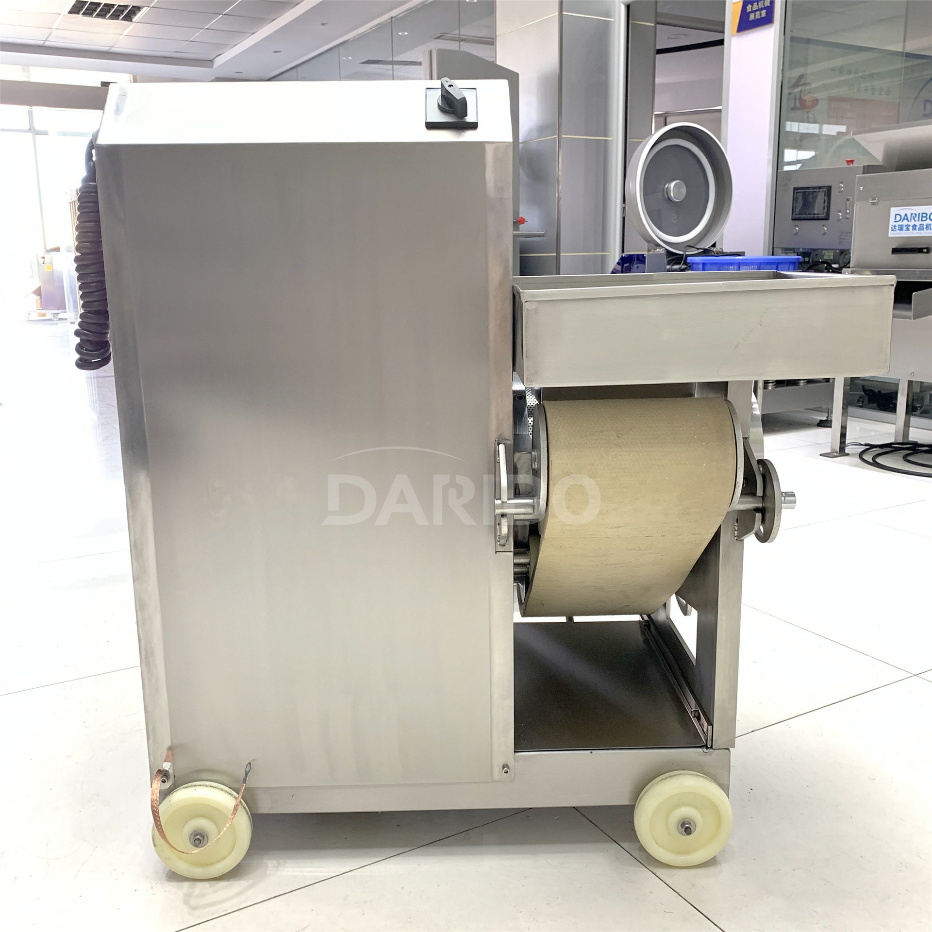 L厂家直供现货鱼肉采肉机 自动去鱼骨的机器 不锈钢鱼肉去刺设备