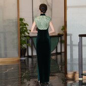 江南春天旗袍竹韵墨绿色高端走秀2024年新款 复古宴会演出服 年轻款