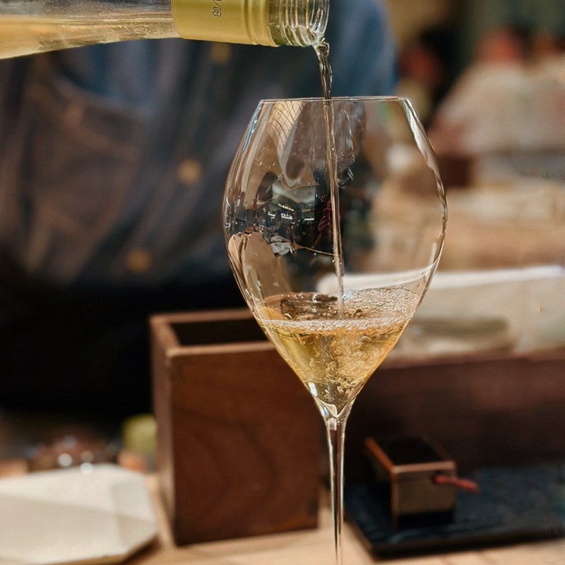 颜值天花板 水滴型水晶葡萄酒杯香槟杯起泡酒杯郁金香高脚红酒杯