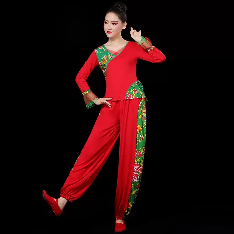 秧歌舞演出服女新款中老年喜庆成人扇子舞蹈服装中国风广场舞套装