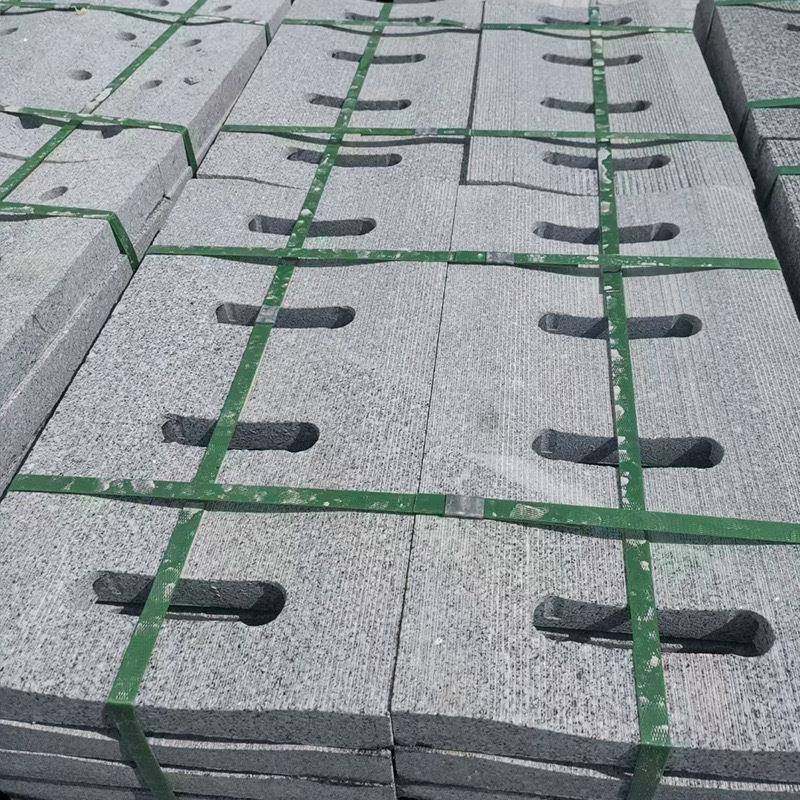 天花岗岩然排水沟盖板大芝麻灰石水篦子青石板井盖LRC地沟下水地