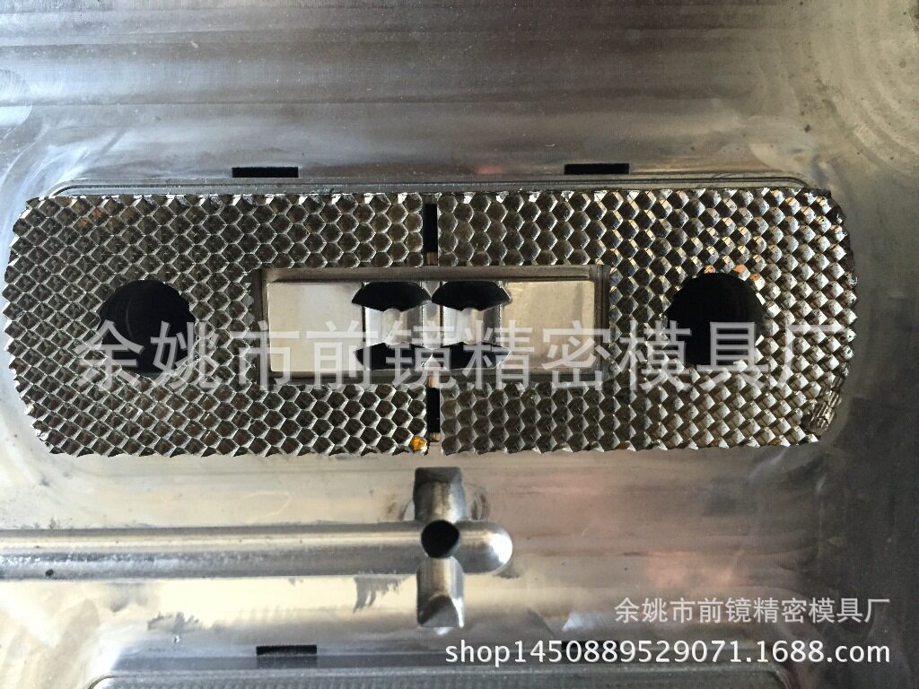 车灯反射器模具,国标反射器模芯,反光片模芯,电铸反光模芯