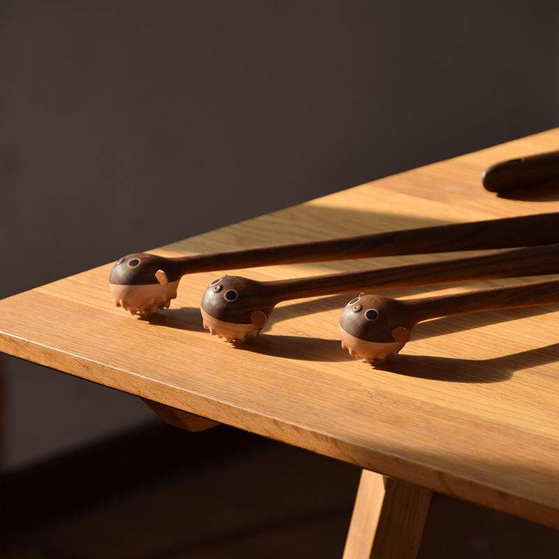 可爱痒挠感棒不求人按摩锤懒DFQ人痒挠痒痒爪抓背扰神器原木抠手