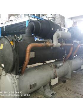 上海市奉贤区出售与回收开利螺杆 二手中央空调机组 制冷量1350kw