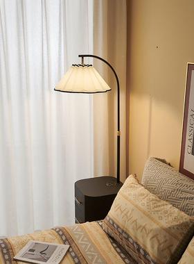 卧室复古落地床客头50481柜台灯一体氛围感装饰风置物灯花朵厅沙