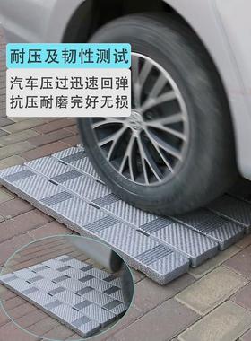 跨境UHHE人PP浴室卫恒生间止滑防滑温垫加厚拼接洗澡老儿童防摔地