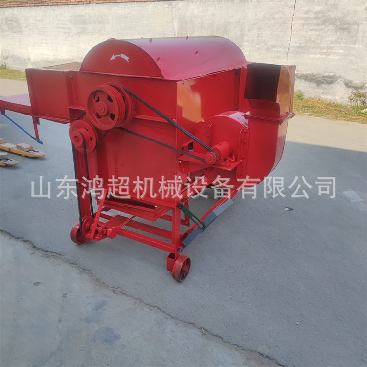 柴油牵引小型玉米大豆脱粒机
