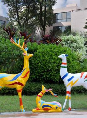 花园手绘梅花鹿商摆件仿真动物林手绘鹿景雕观装饰公园庭院场玻璃