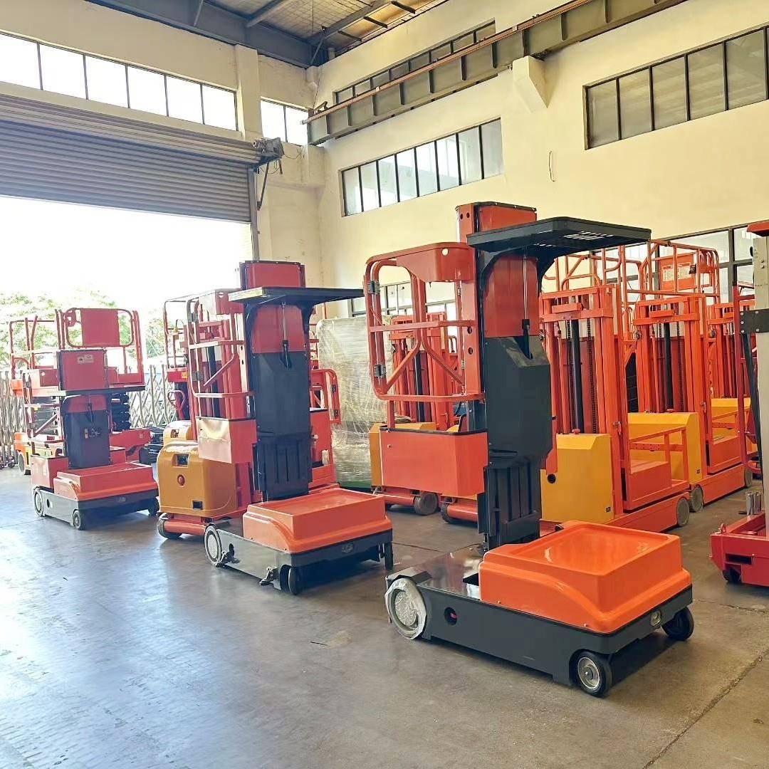 普334高尔夫全自动高空取料机电动货机拿平台登车升机降仓库登高