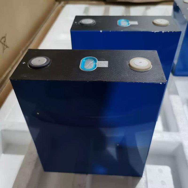 3.2V磷F酸417铁锂大电大池LiePO4容量铝壳单体太阳能光伏家庭储能