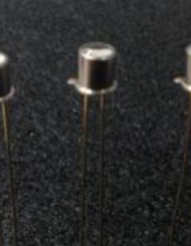 OSE5255A紫外发光二极管可发射+/-7ᵒ应用水/空气/表面消毒