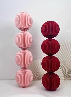 1194球蜂窝立柱玫置红色粉色拍婚照婚房礼布置路引道具场景布节庆