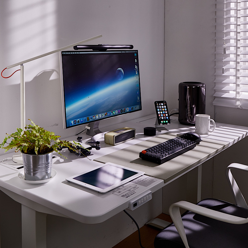 T2电动升降桌双电机家用简约站立桌面电源无线充电智能办公电脑桌