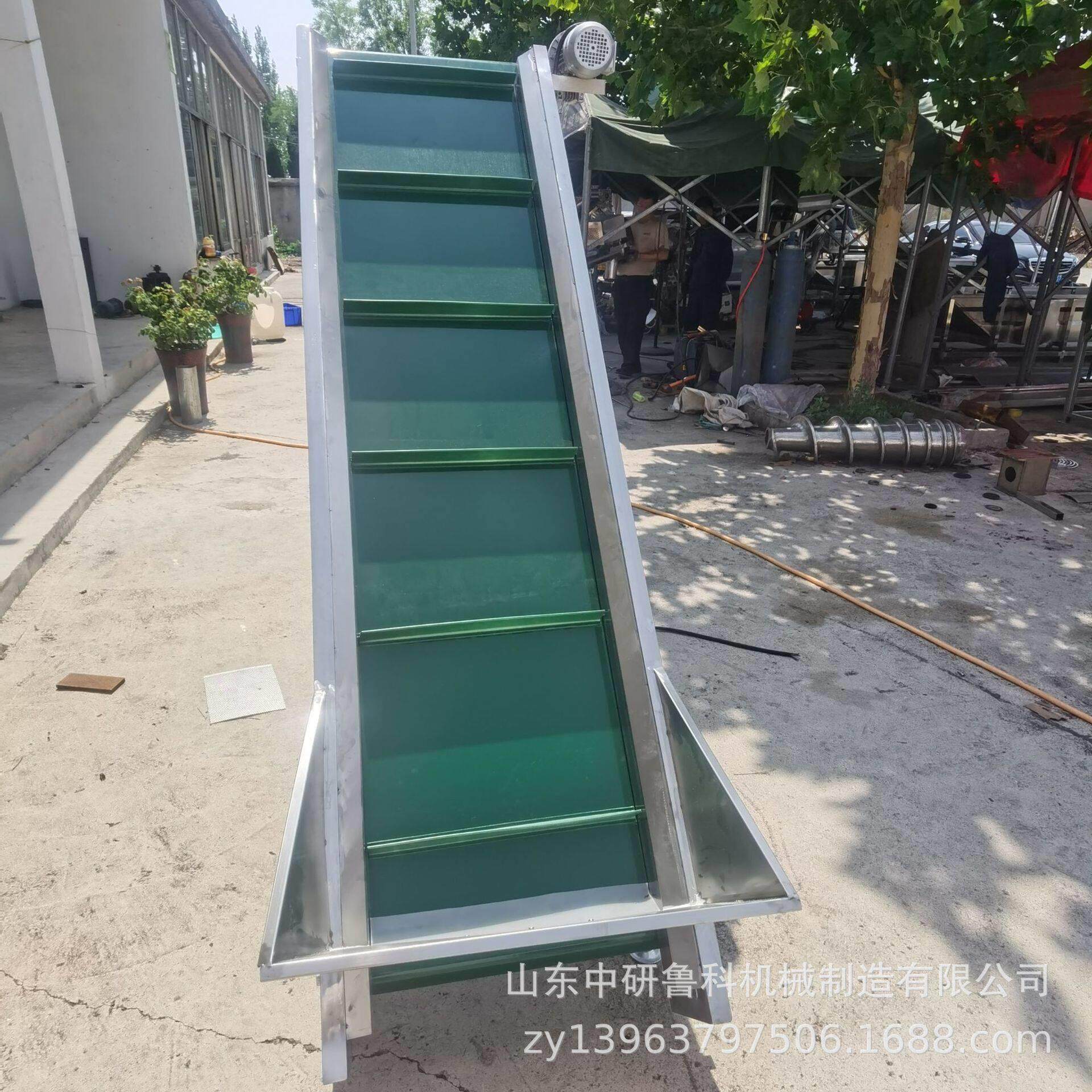 框架可折叠输送机 裙边挡板皮带爬坡机 电动箱装袋装货物装卸机械