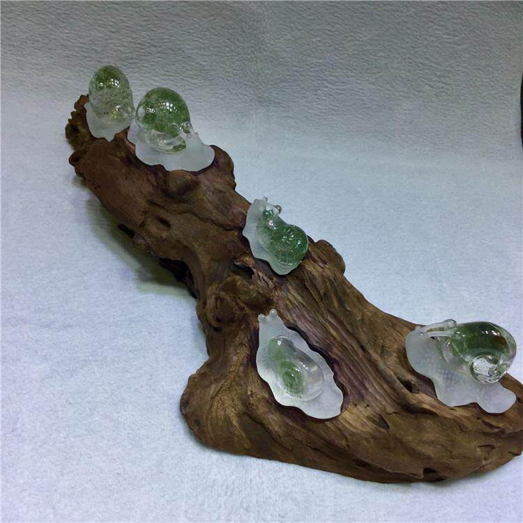 东海水晶天然千层绿幽聚宝盆灵俏色巧雕蜗牛扭转乾坤摆件