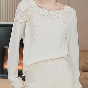 立体玫瑰花粉色针织衫女秋冬修身斜领露肩毛衣长袖打底衫短款上衣