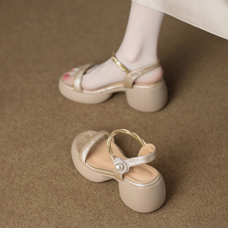 厚底凉鞋女夏外穿2025新