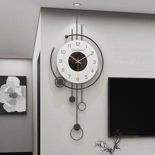 现代简约客厅挂钟2gXogQbM5用餐025新款 家墙静音钟表厅大气挂创意