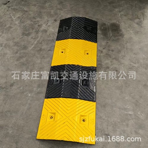 道路减速带/橡胶减速带/公路减速带/1000*350*35mm减速带交通设施
