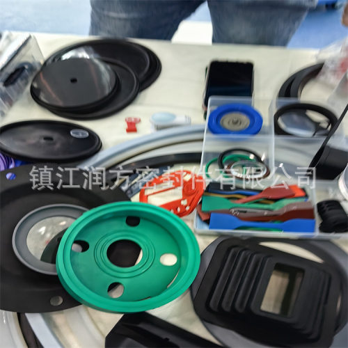 外骨架油封、油封盖(油封端盖)UHS型DHS型
