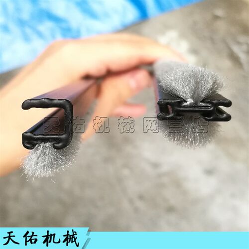 挖掘机挖机中柱胶条 推拉窗竖条玻璃中间的密封条 减震条 竖条