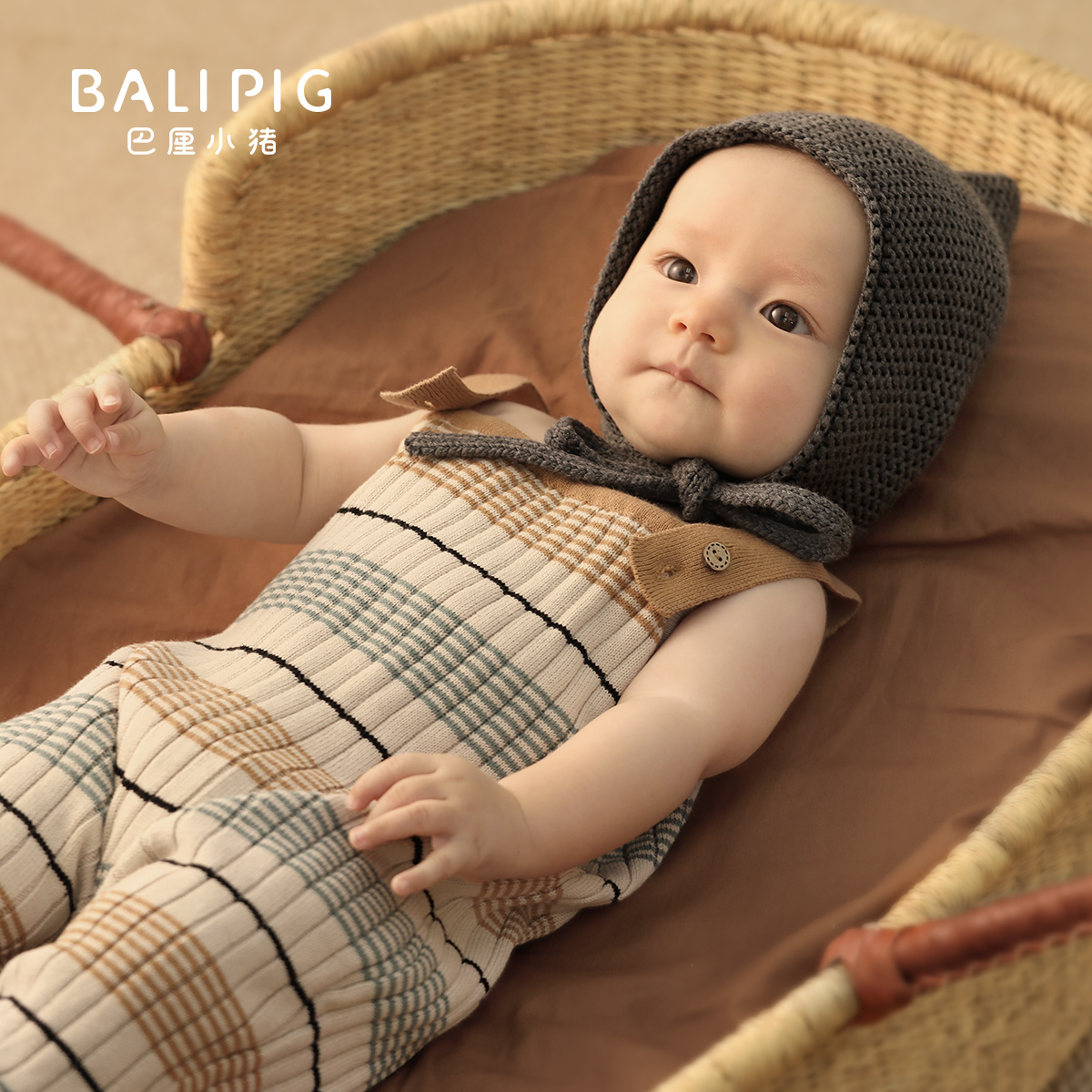 婴儿背带裤举重裤条纹毛线长裤男女宝纯棉连体衣秋冬宝宝针织裤子