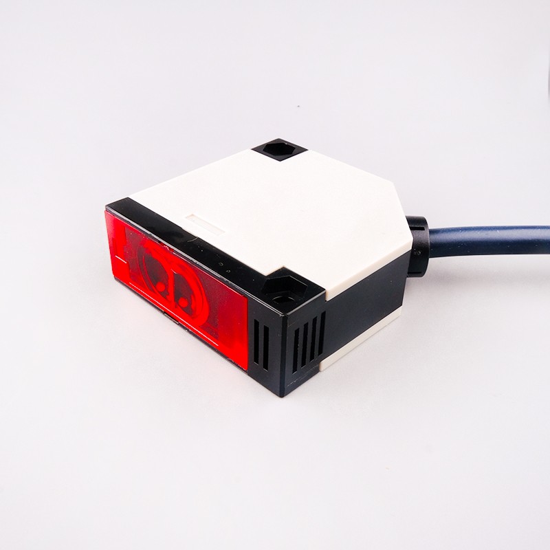 E3JK-R4M1镜面反馈反射传感器12感应器24红外线光电开关220V